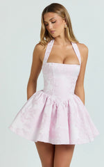 Maddy Mini Robe - Robe courte évasée à encolure carrée et dos nu rose