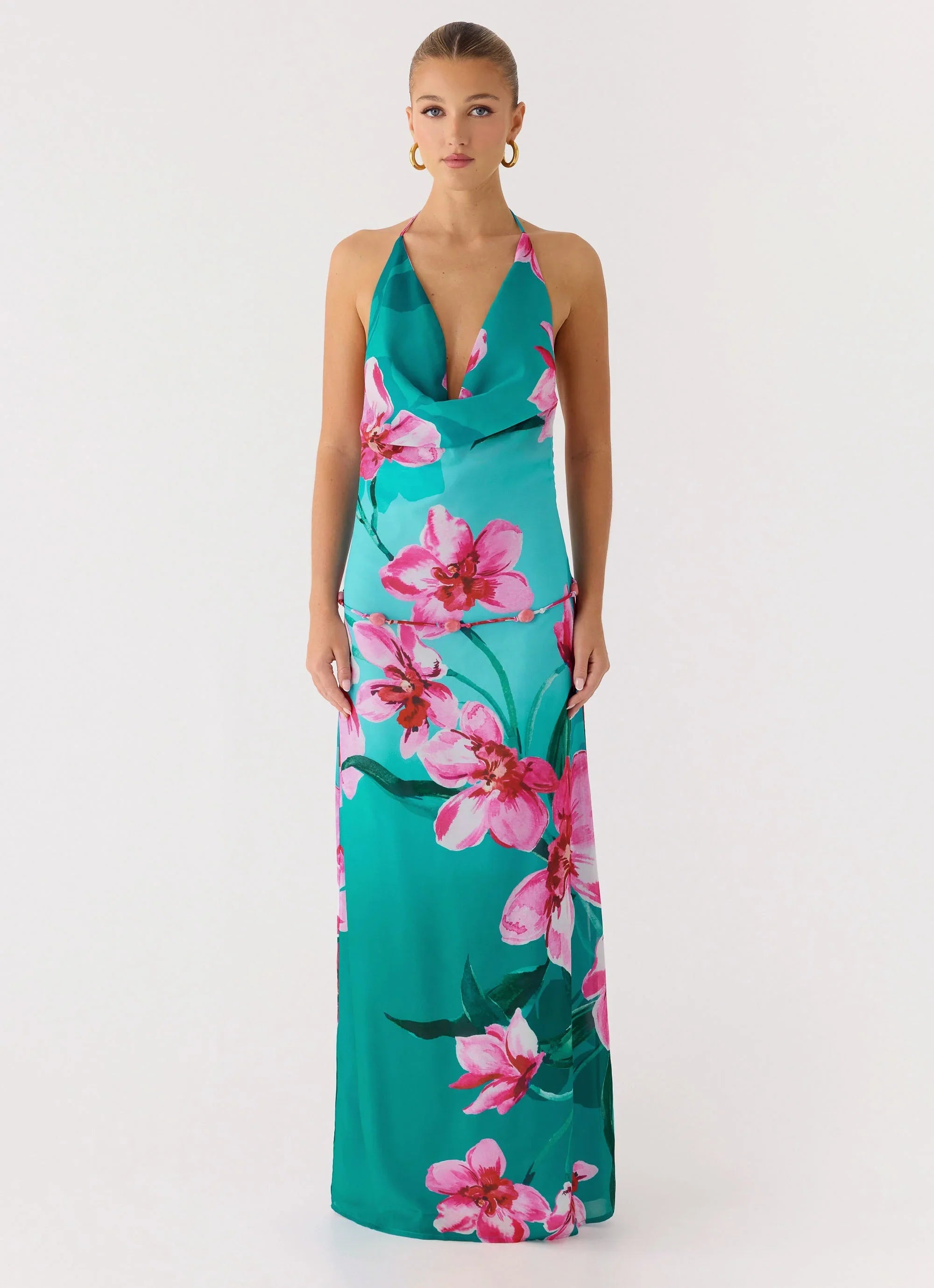 Robe longue à col bénitier Yoon perlée - Récif de pétales