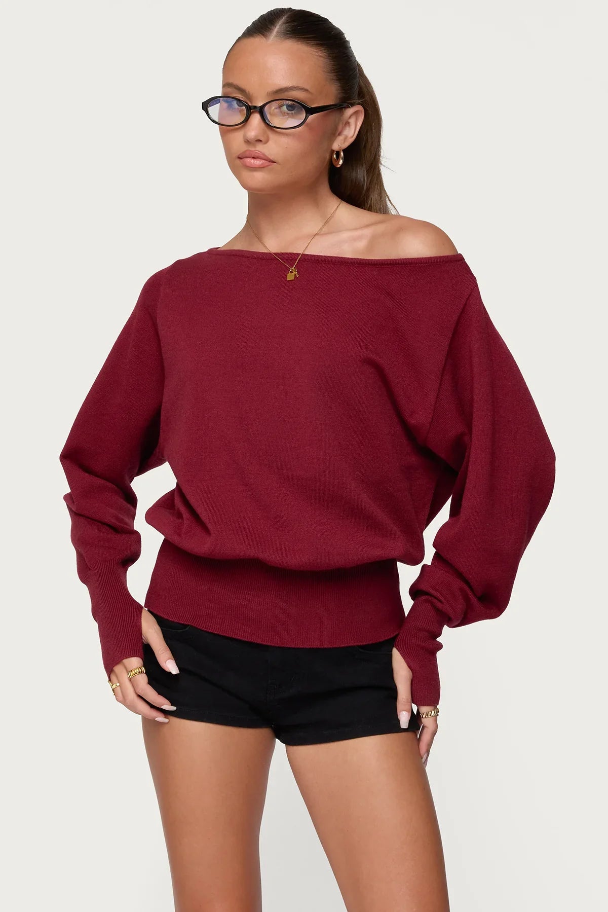 Pull oversize épaules dénudées