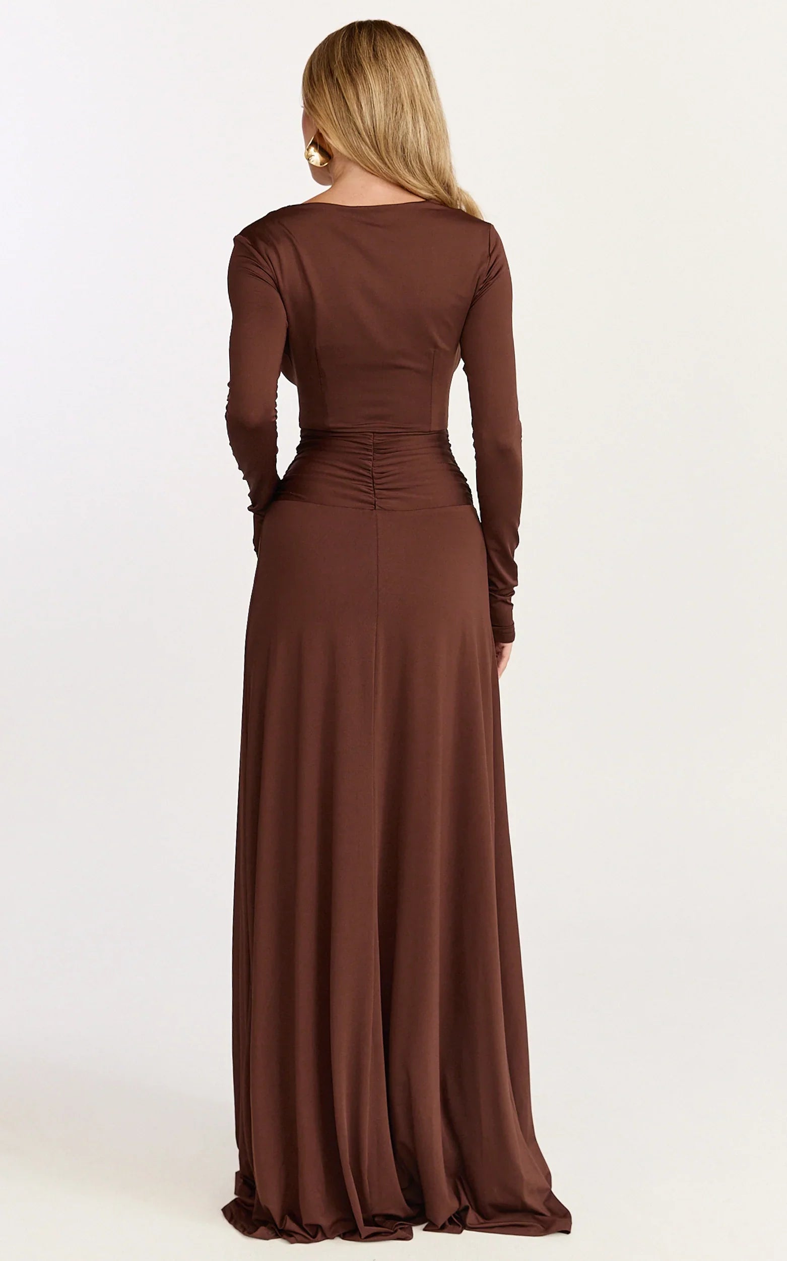Robe longue Sahara - Robe longue découpée à garniture dorée couleur Chocolat