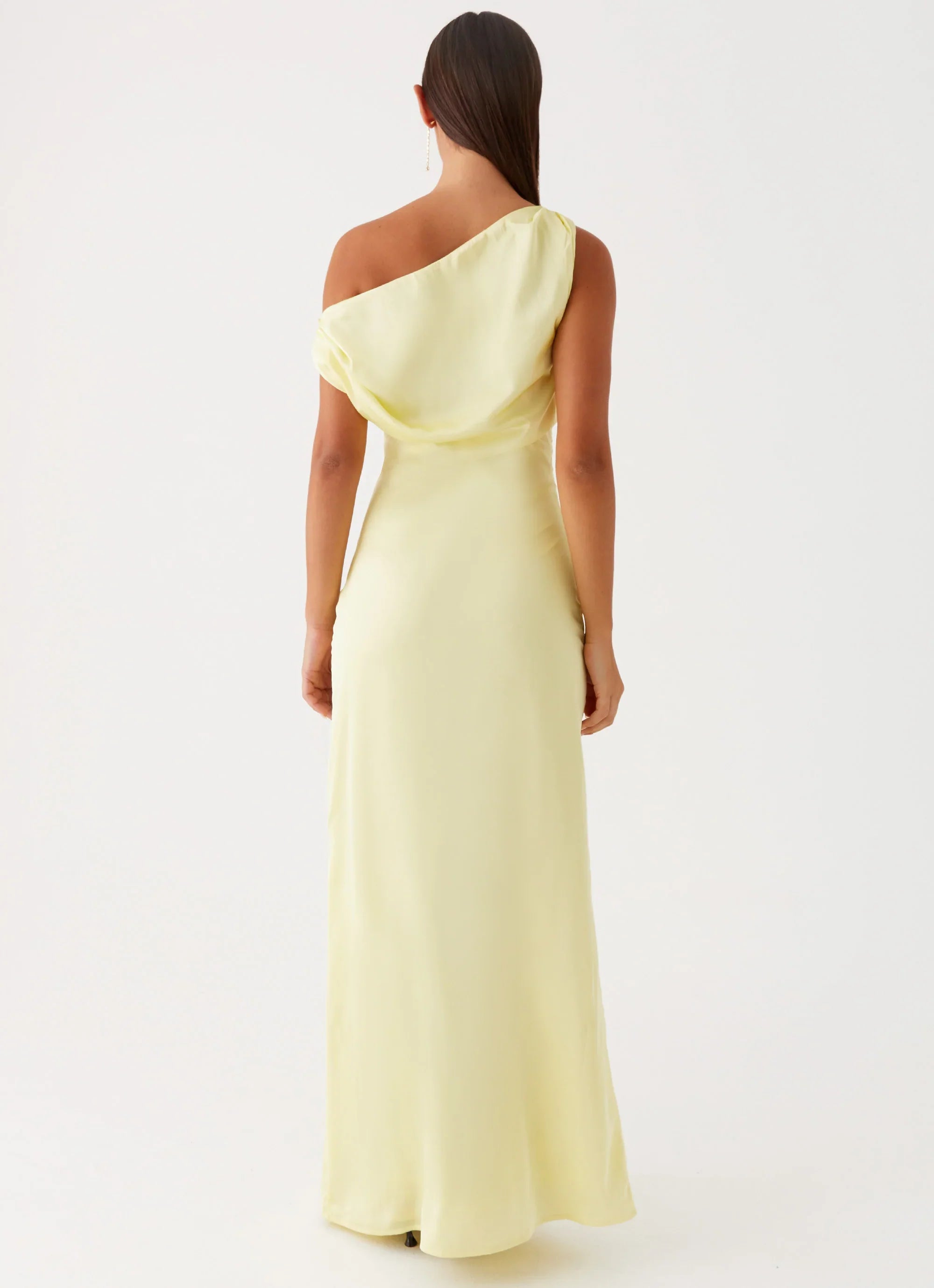 Robe longue en satin Heart Of Glass - Jaune