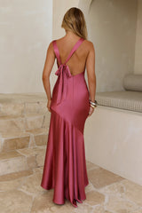 Robe longue en satin sur mesure Baie