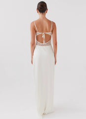 Robe longue en dentelle Palais Royale - Antique