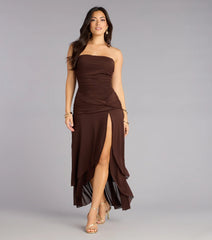 Robe longue bustier chic avec fente haute et volants