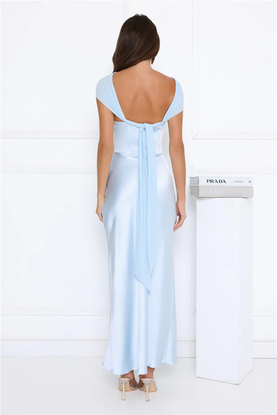 Robe longue bustier en satin enchanté étoilé bleue