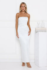 Robe longue bustier ornée Dusk Desire blanche