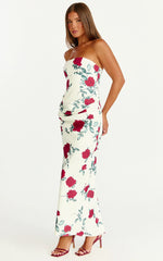 Robe Midi Dahlia - Robe Ajustée Drappée Sans Bretelles à Taille Drapée Imprimé Rose Écarlate