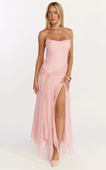 Robe longue Idris - Robe godet à col bénitier et drapé doux en rose poudré