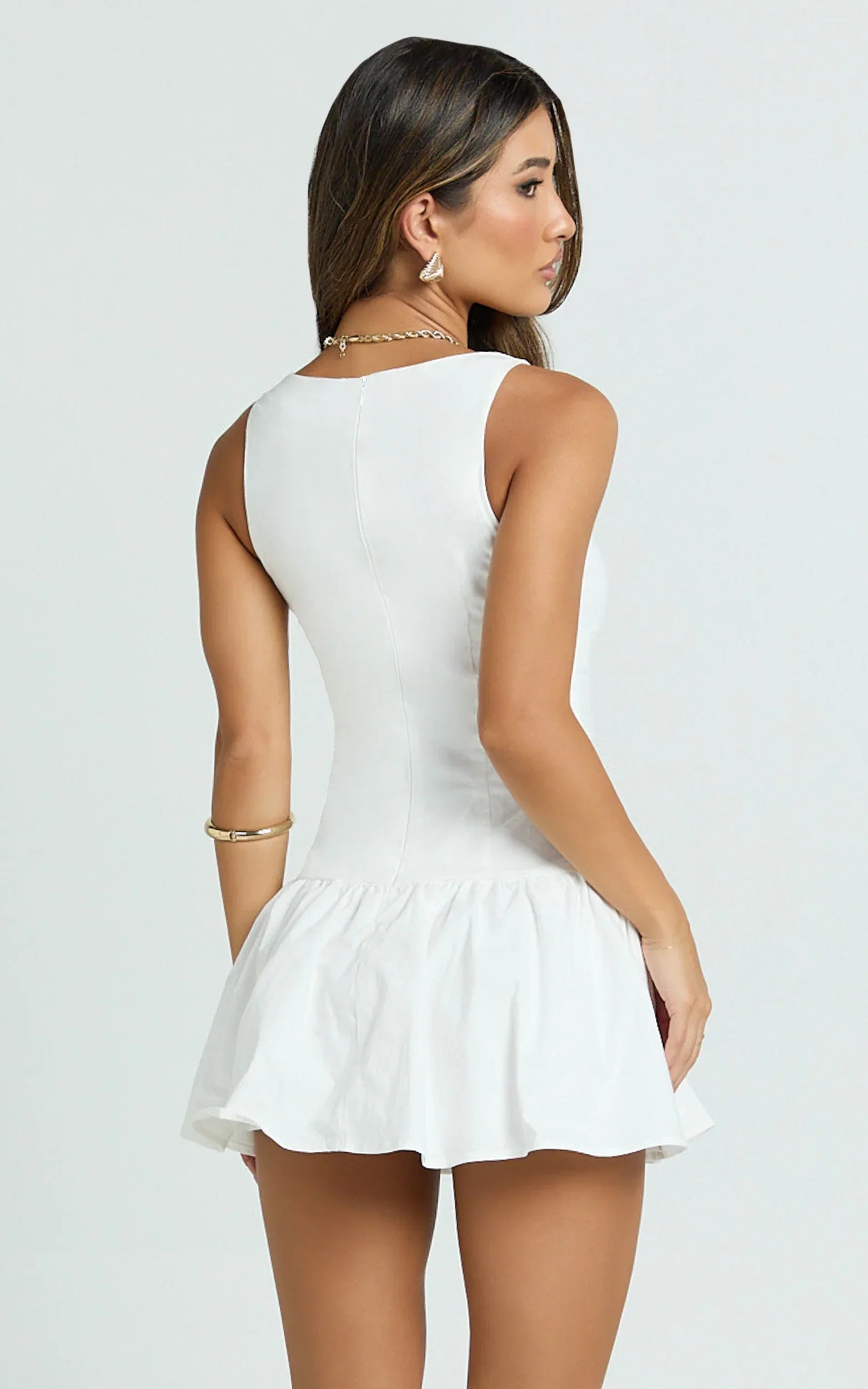 Robe Courte Izira - Robe Droite Ample à Col Bateau et Taille Basse Blanche